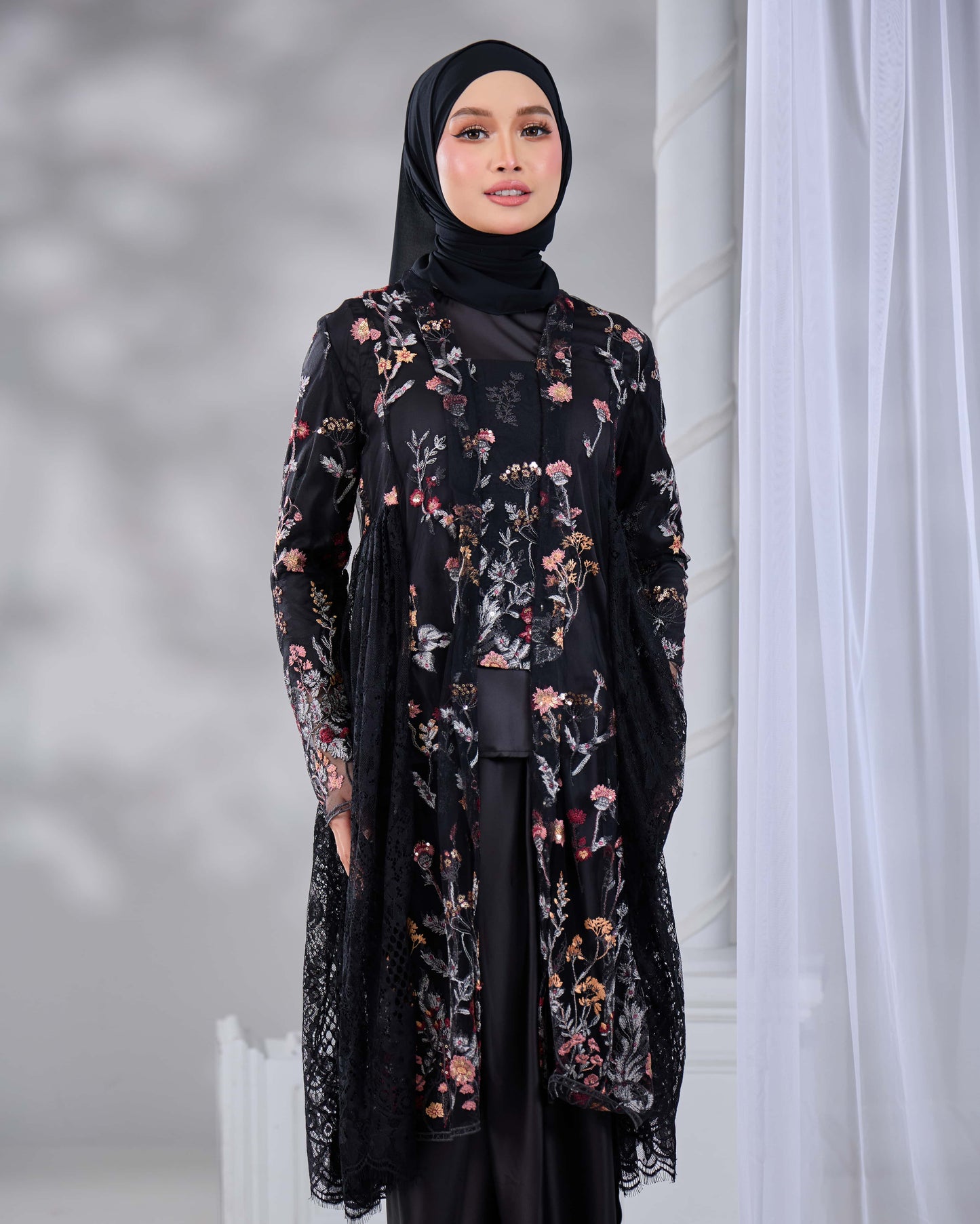 SELINA KEBAYA (BLACK)