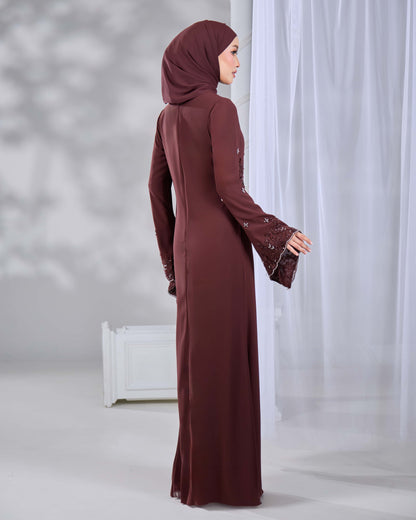 LARNIA DRESS (RICH BROWN)