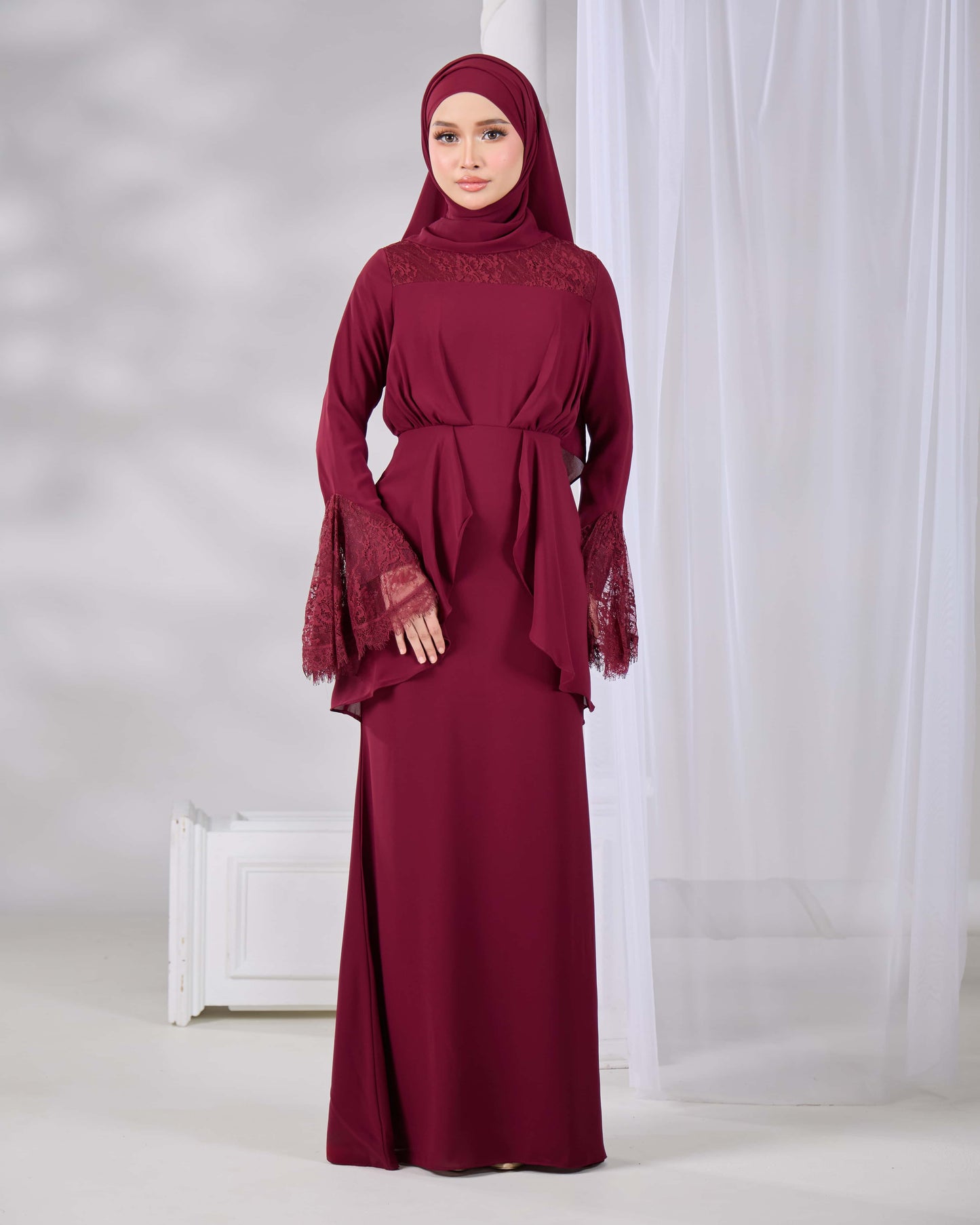 HADIYA DRESS (BURGUNDY)