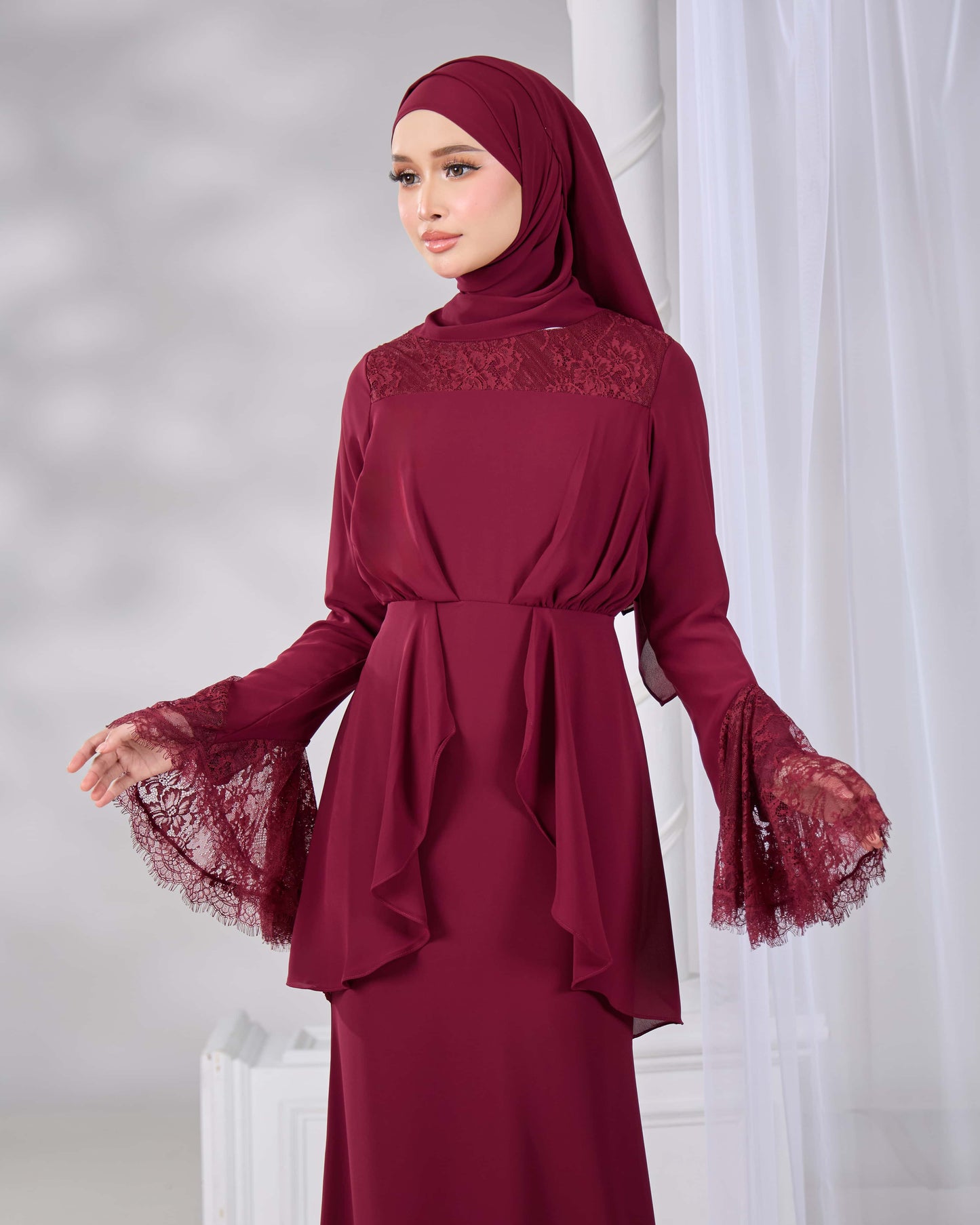 HADIYA DRESS (BURGUNDY)