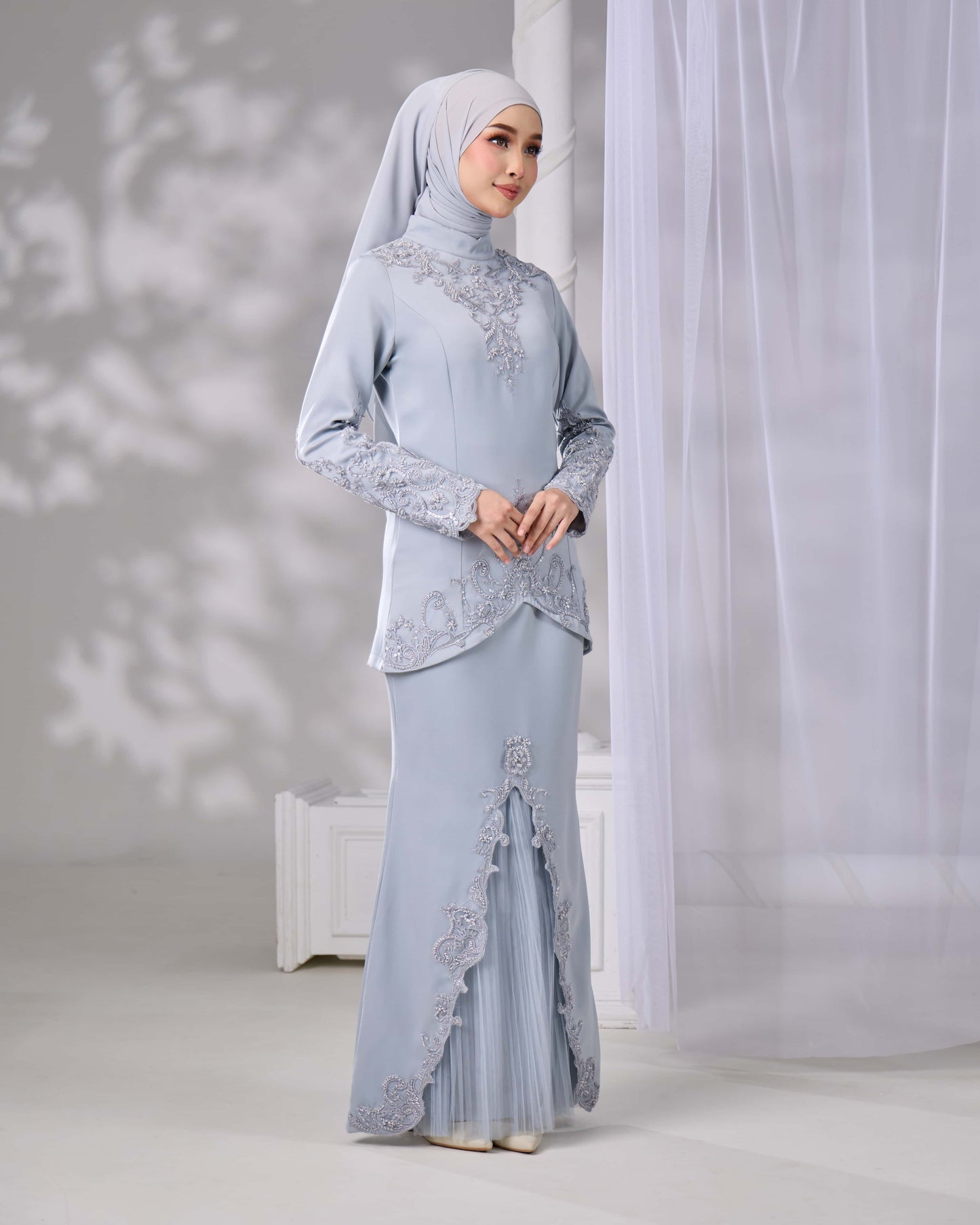 MINOR DEFECT JASMIN KURUNG (POWDER BLUE)