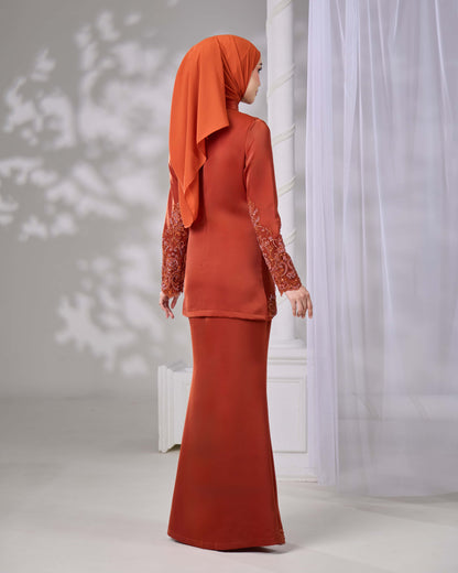 JASMIN KURUNG (BURNT ORANGE)