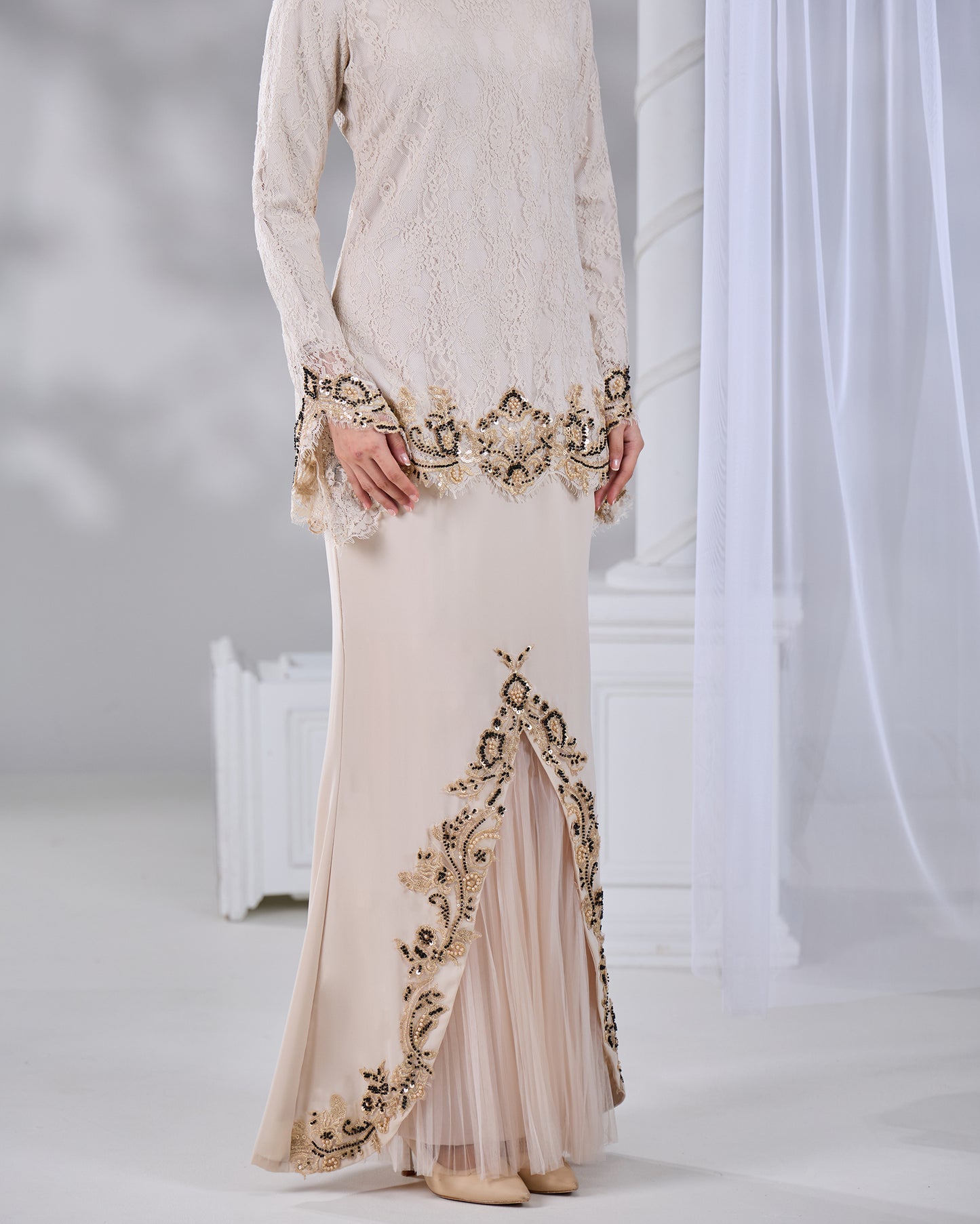 HAYFA KURUNG (CHAMPAGNE)