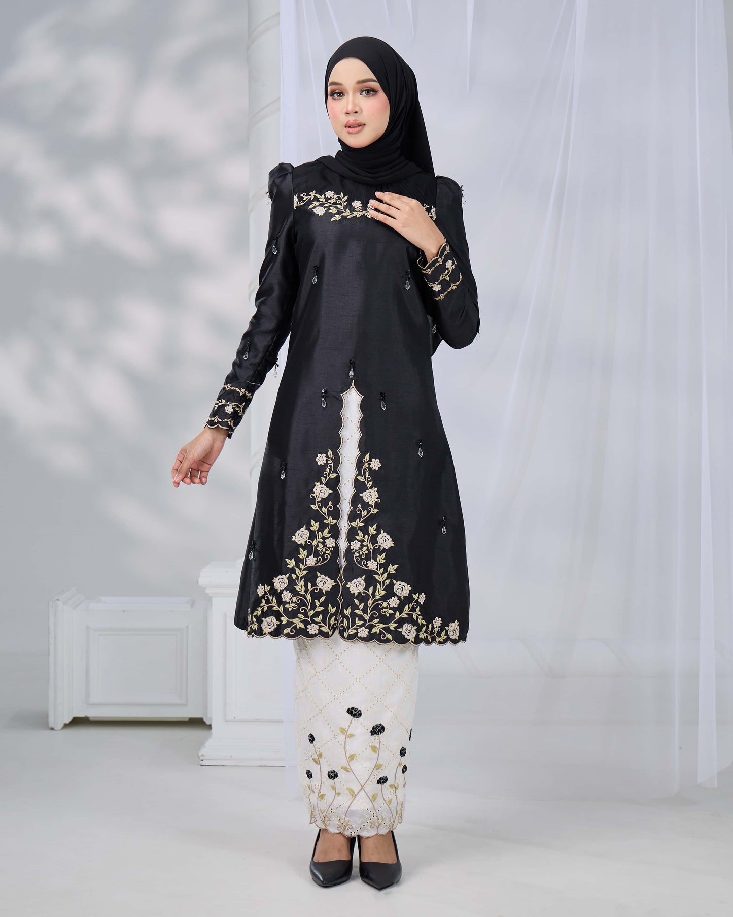 NADRA KURUNG (BLACK)