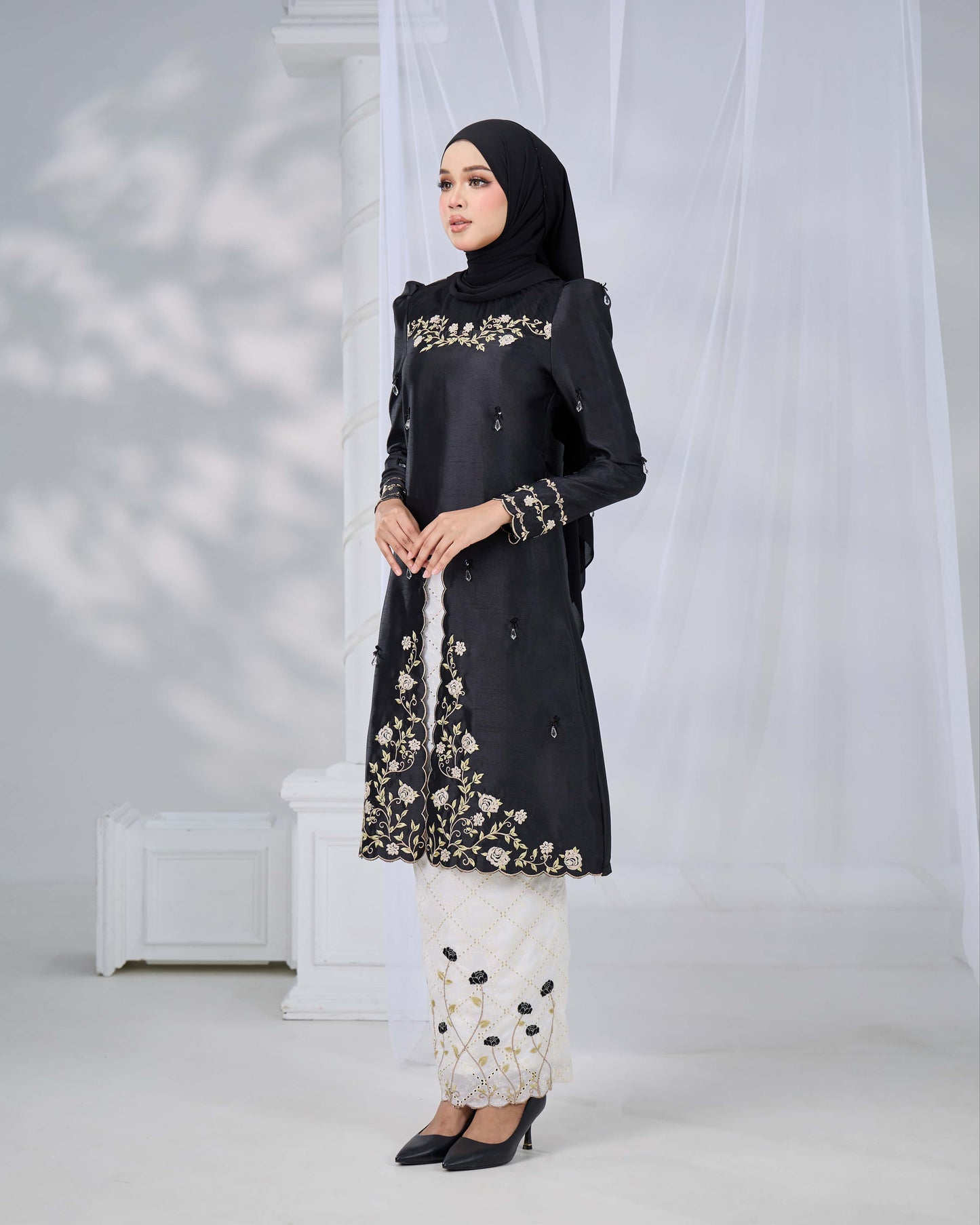 NADRA KURUNG (BLACK)