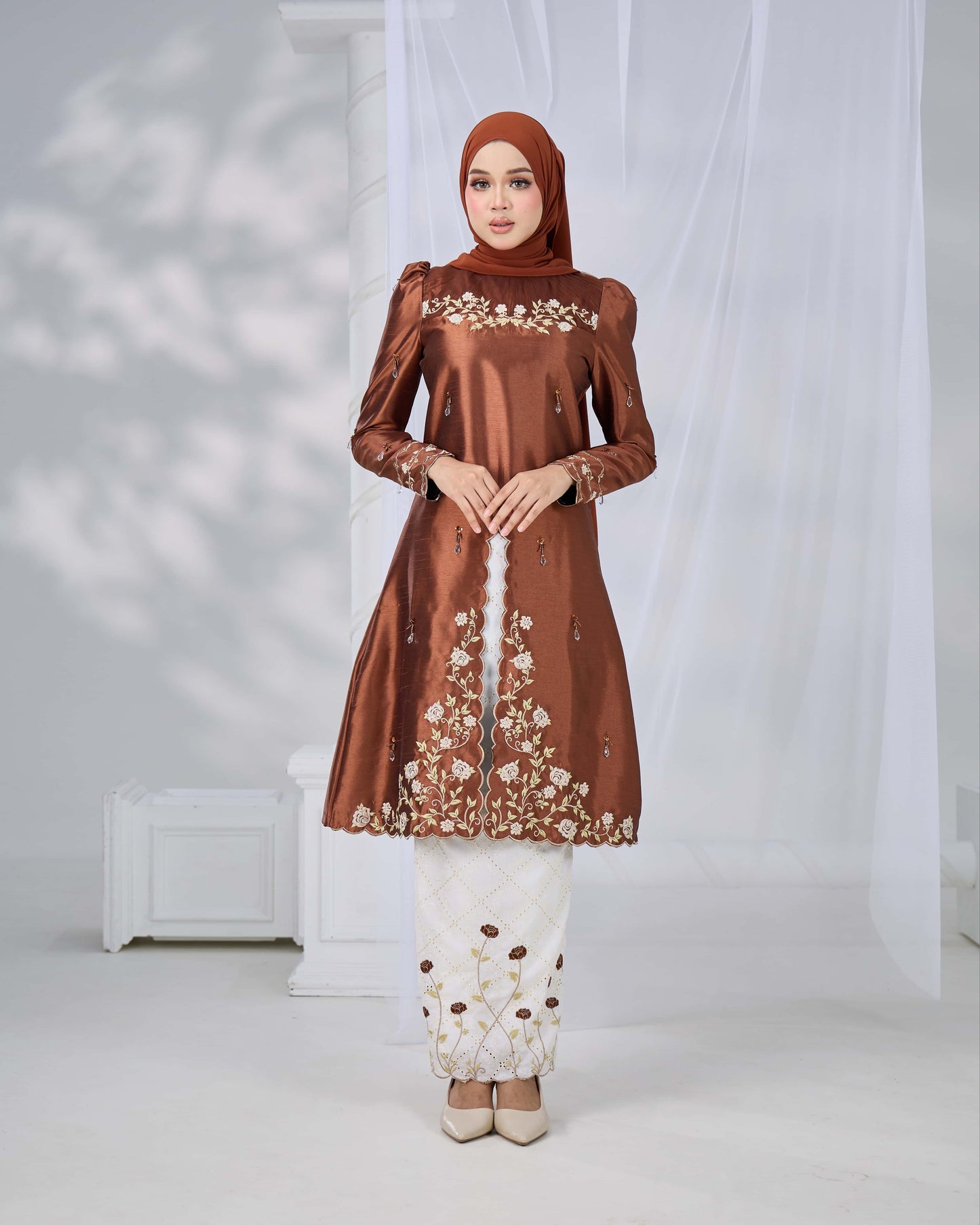 MINOR DEFECT NADRA KURUNG (BROWN)