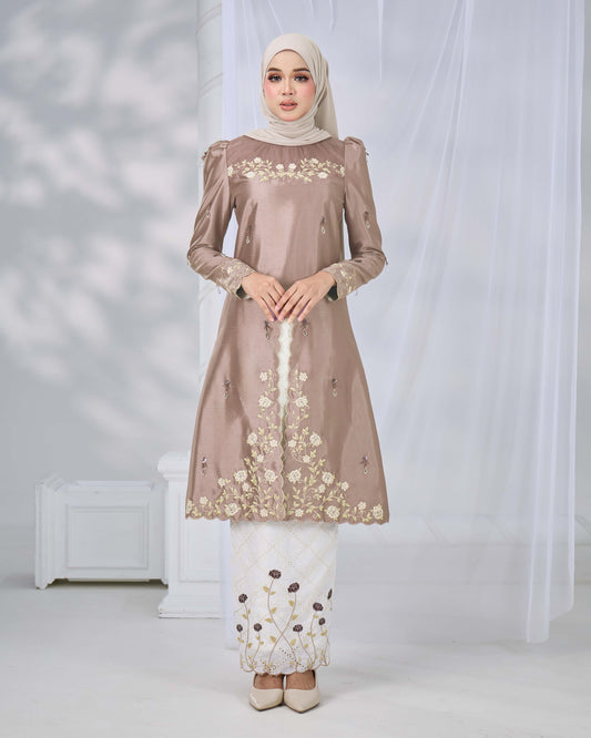 NADRA KURUNG (NUDE)