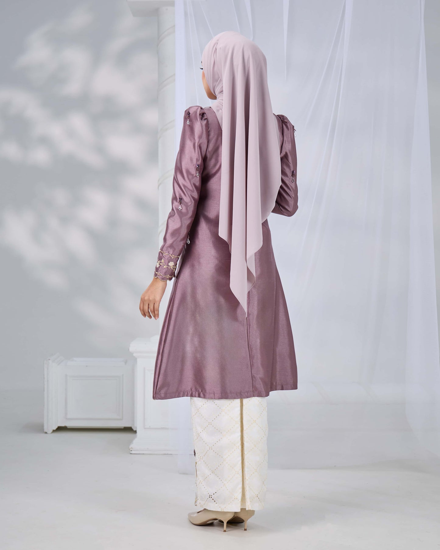 NADRA KURUNG (DARK MAUVE)