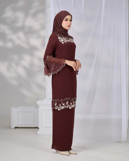 MINOR DEFECT EVARIS KURUNG (RICH BROWN)