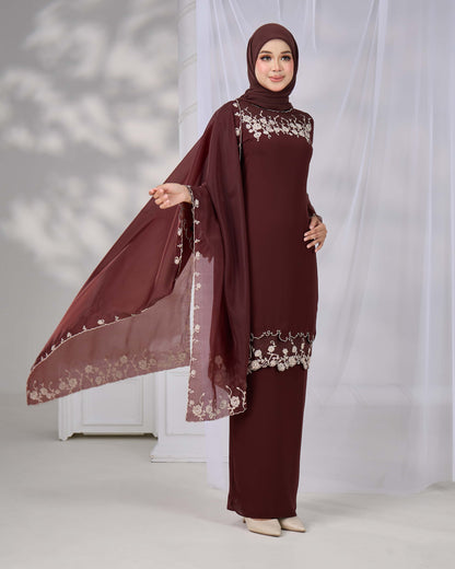 MINOR DEFECT EVARIS KURUNG (RICH BROWN)