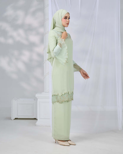 EVARIS KURUNG (GREEN TEA)