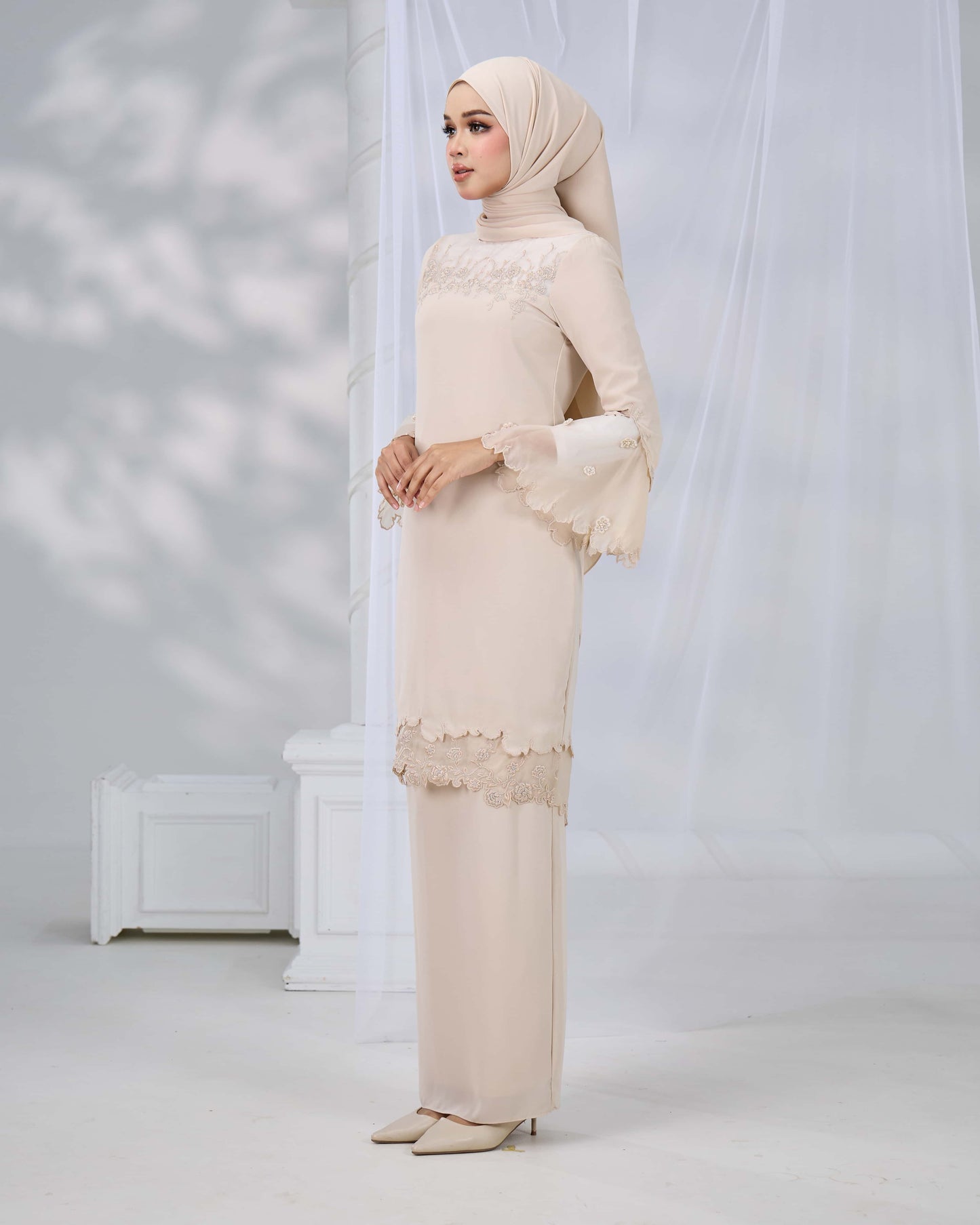 EVARIS KURUNG (CHAMPAGNE)