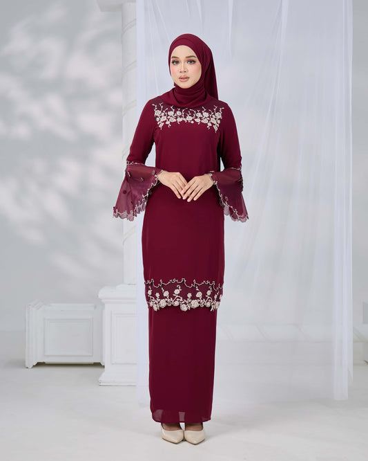 EVARIS KURUNG (BURGUNDY)