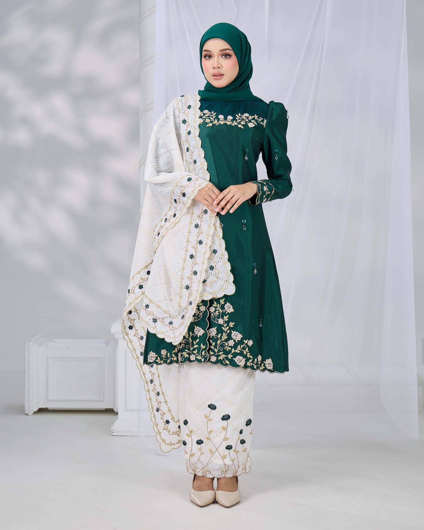 NADRA VEIL (EMERALD GREEN)