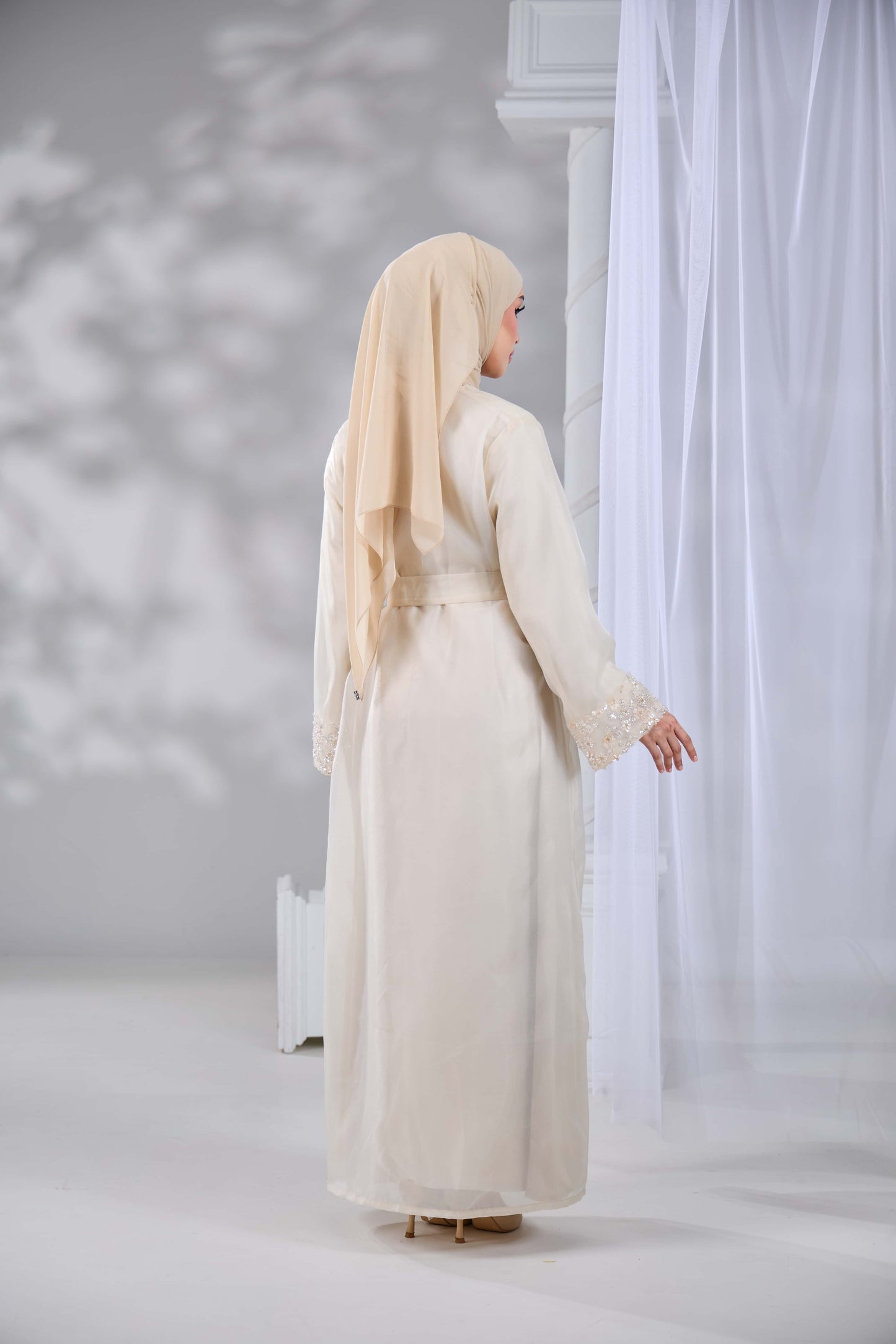 MALIKA ABAYA PETITE (NUDE)