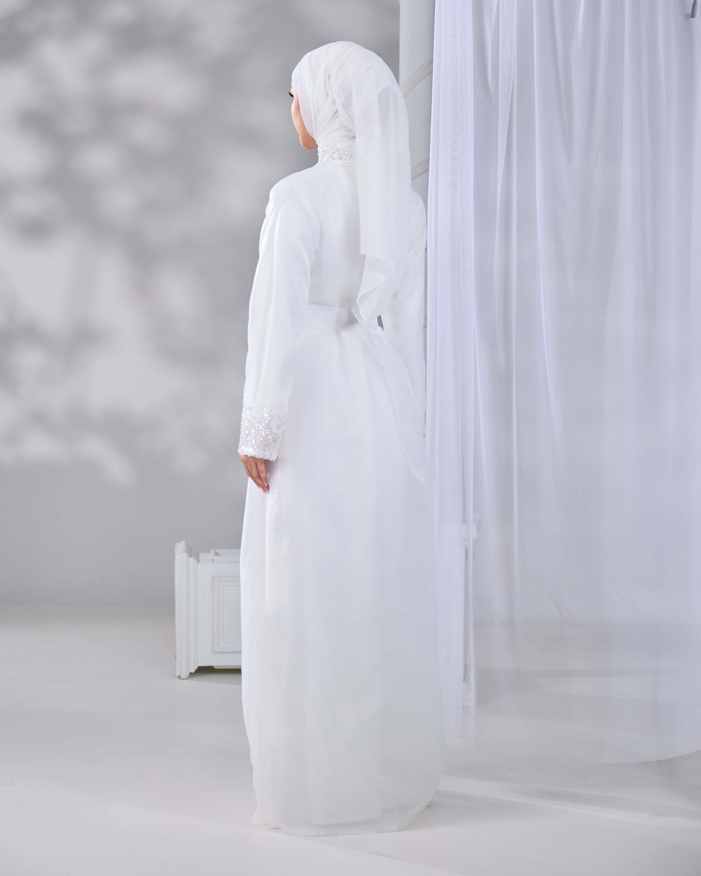 MALIKA ABAYA PETITE (OFF WHITE)