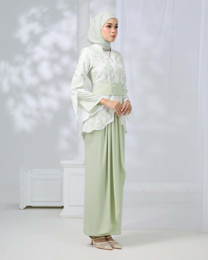 EVELIA KURUNG (GREEN TEA)