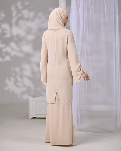 THALINA KURUNG (CHAMPAGNE)