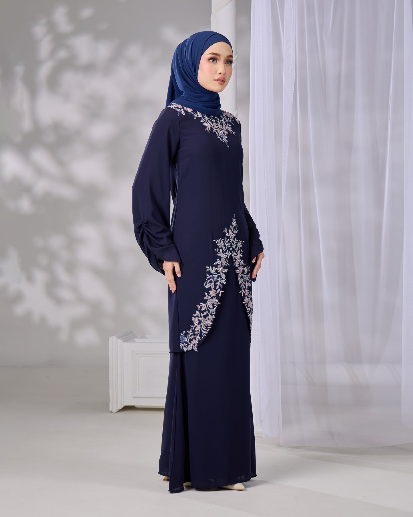 THALINA KURUNG (NAVY BLUE)