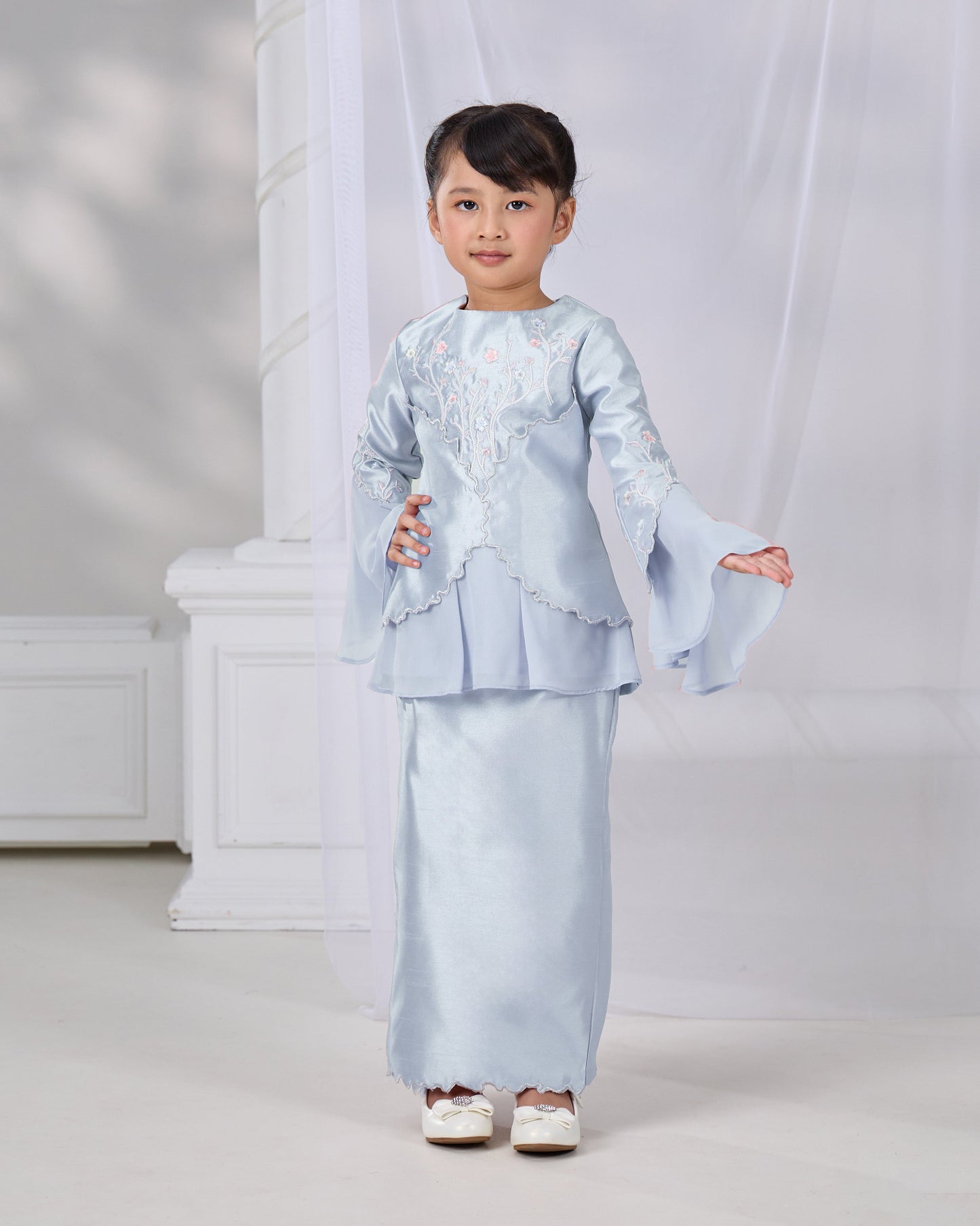 MINOR DEFECT RINAE KURUNG KIDS (POWDER BLUE)