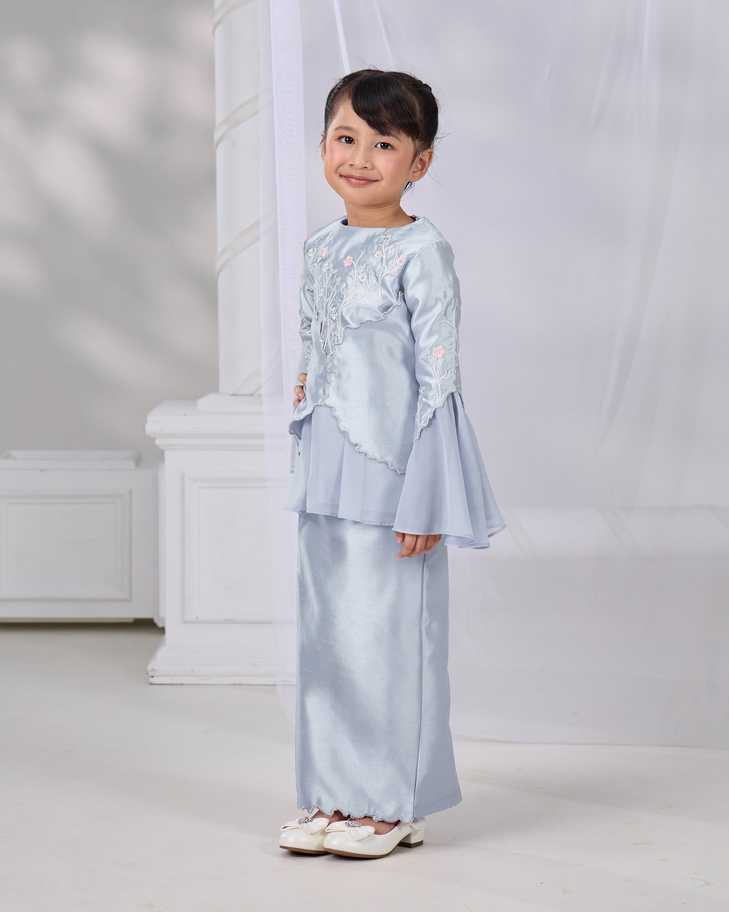 MINOR DEFECT RINAE KURUNG KIDS (POWDER BLUE)
