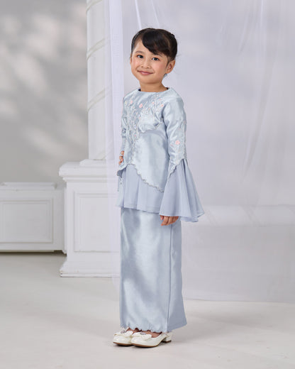 MINOR DEFECT RINAE KURUNG KIDS (POWDER BLUE)