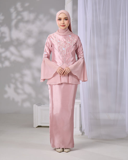 MINOR DEFECT RINAE KURUNG (DUSTY PINK)
