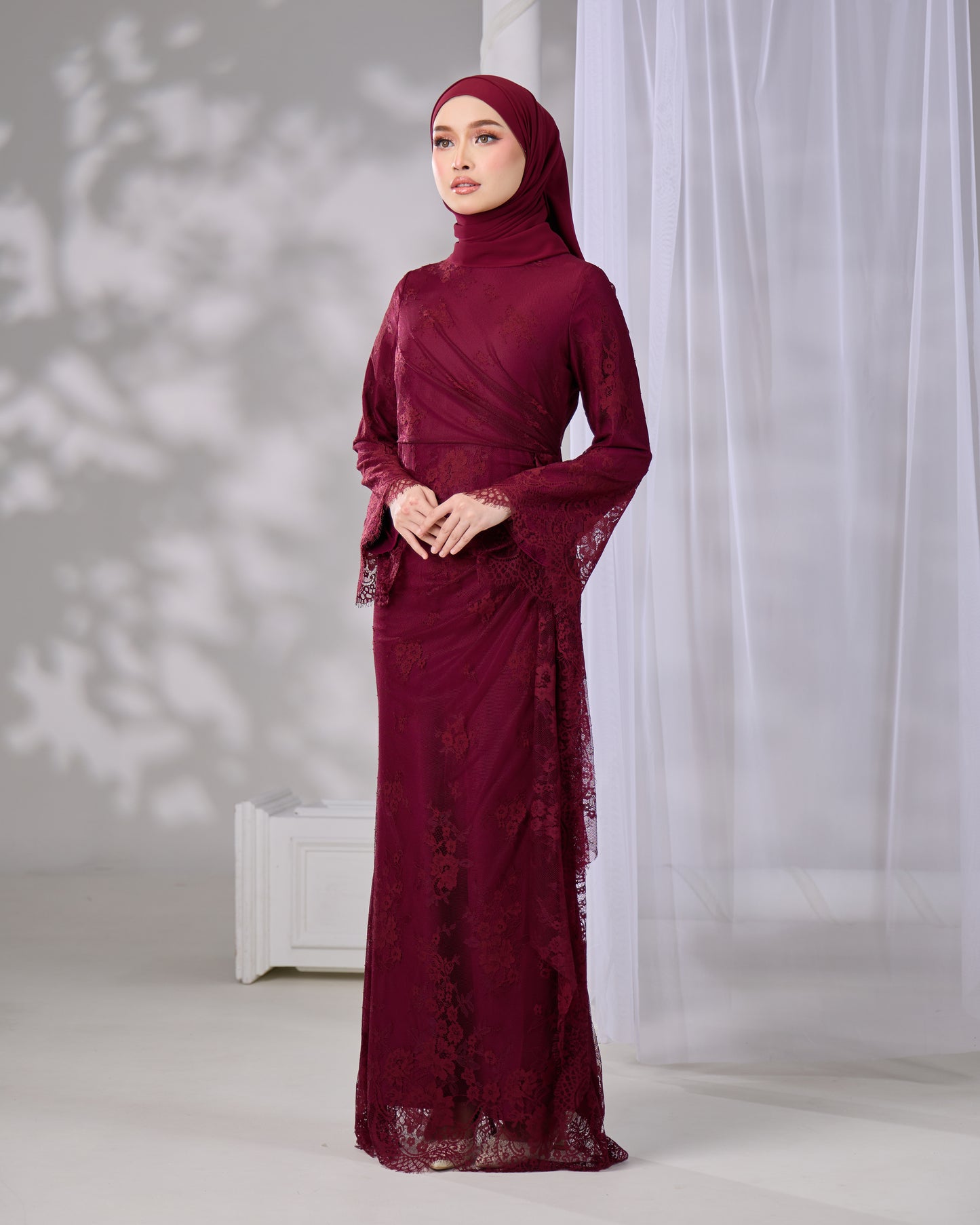 MIRANA DRESS (BURGUNDY)