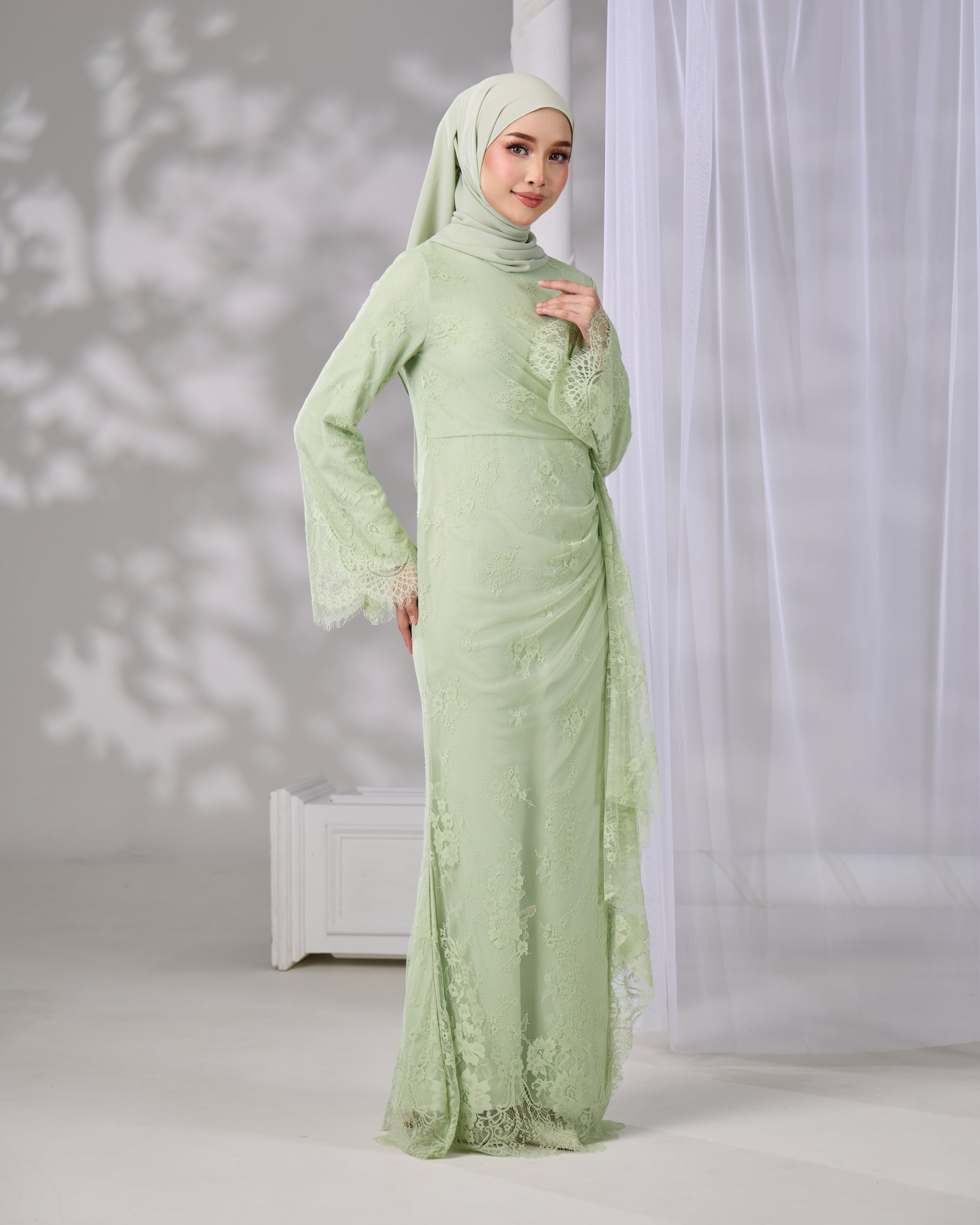MIRANA DRESS (GREEN TEA) – Hijabistahub MIRANA DRESS (GREEN TEA) – Hijabistahub