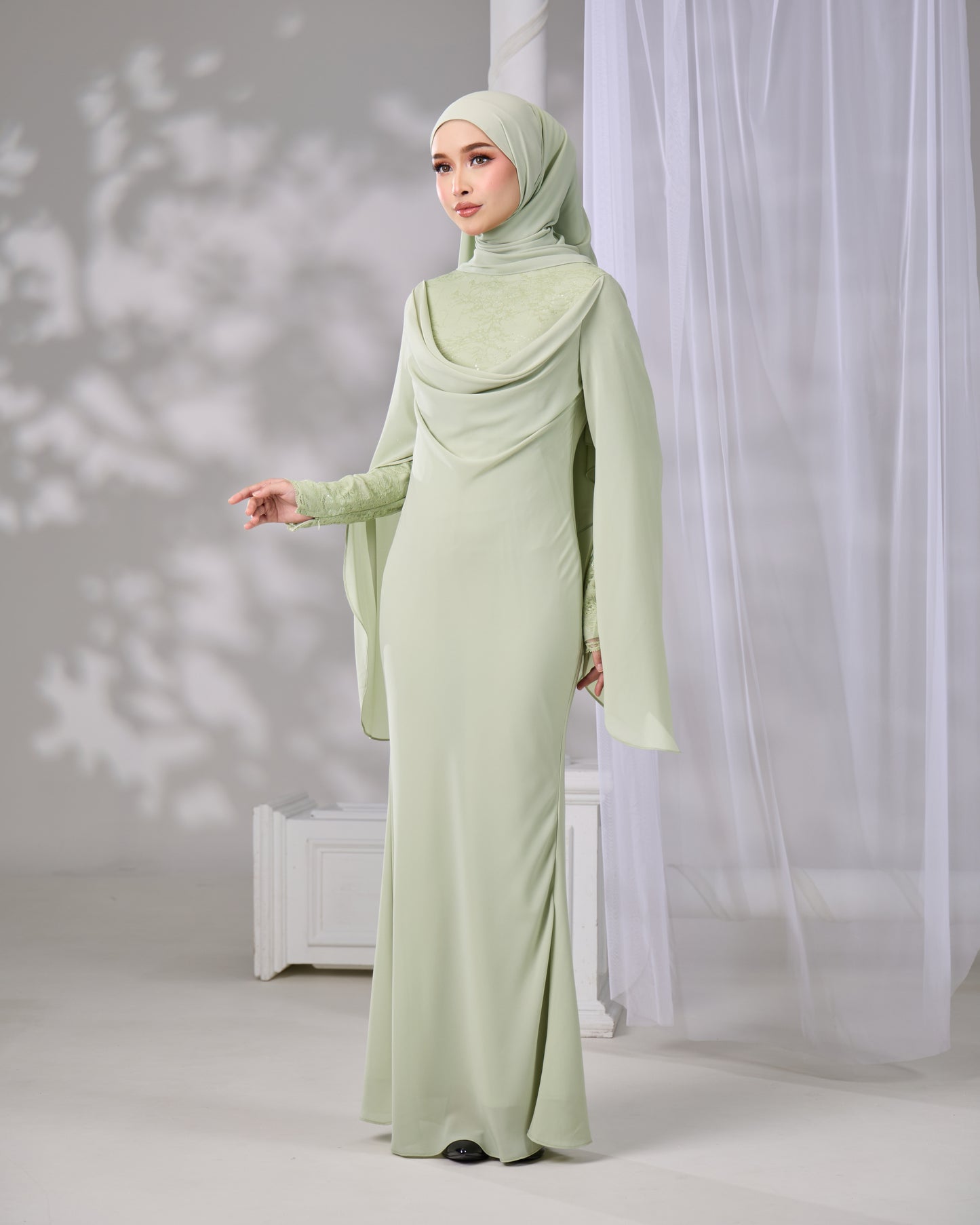 NAWHA DRESS (GREEN TEA)