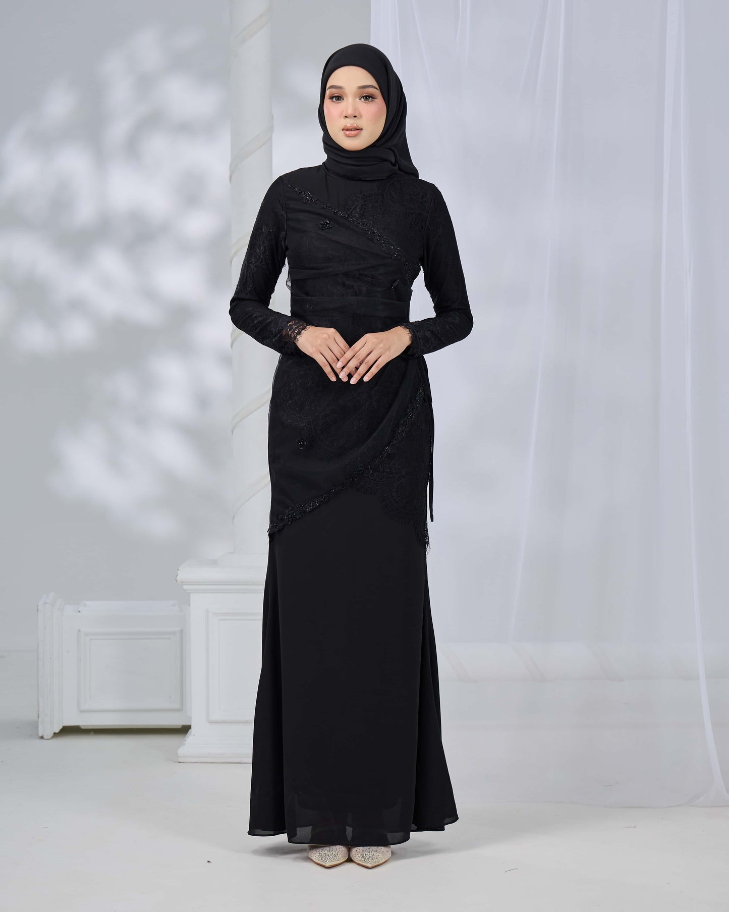 ERISHYA DRESS (BLACK)