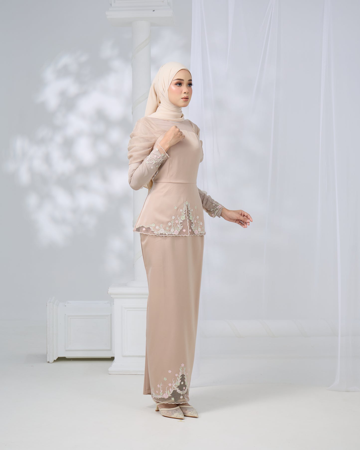 MINOR DEFECT KIRANA KURUNG (CHAMPAGNE)