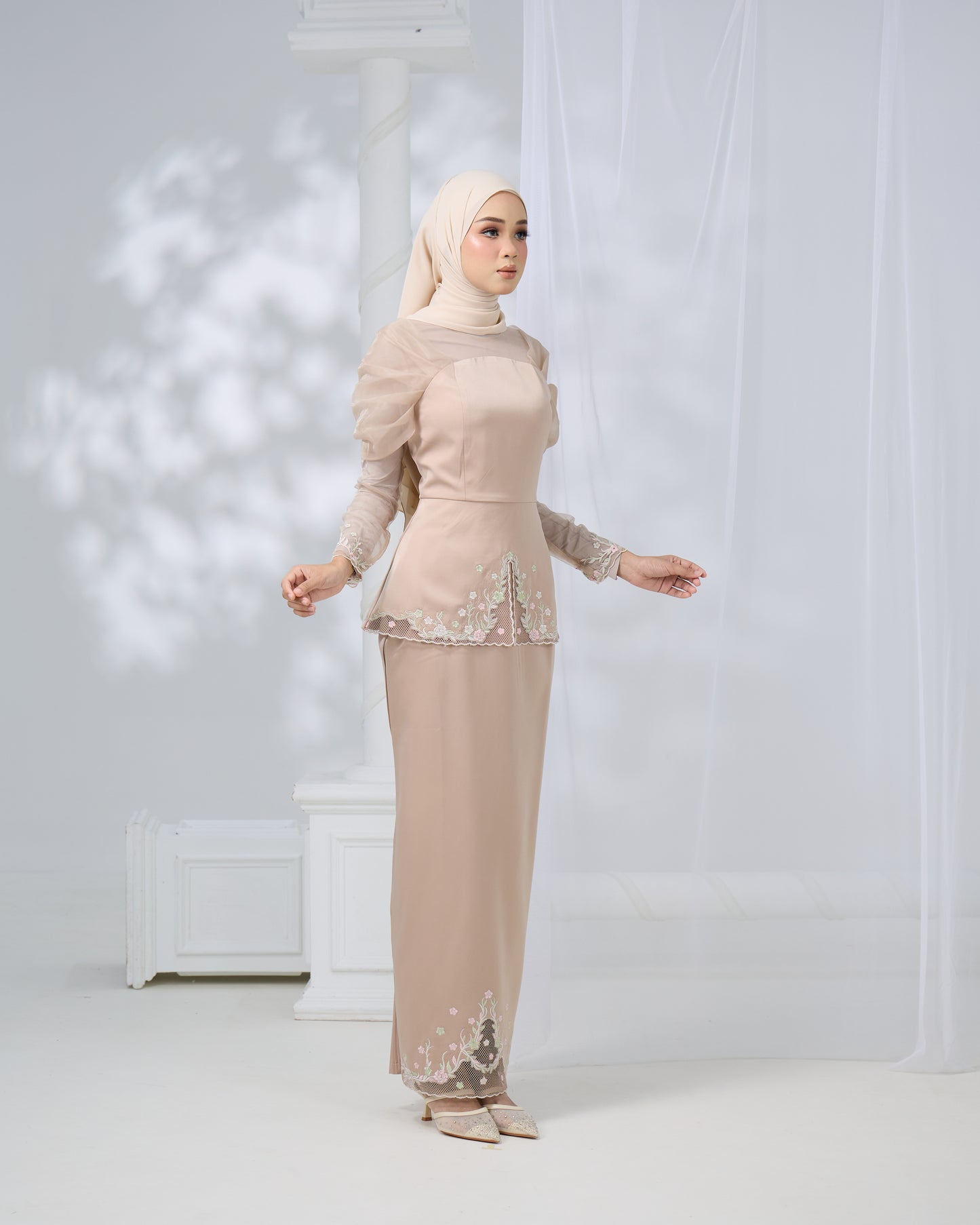 MINOR DEFECT KIRANA KURUNG (CHAMPAGNE)