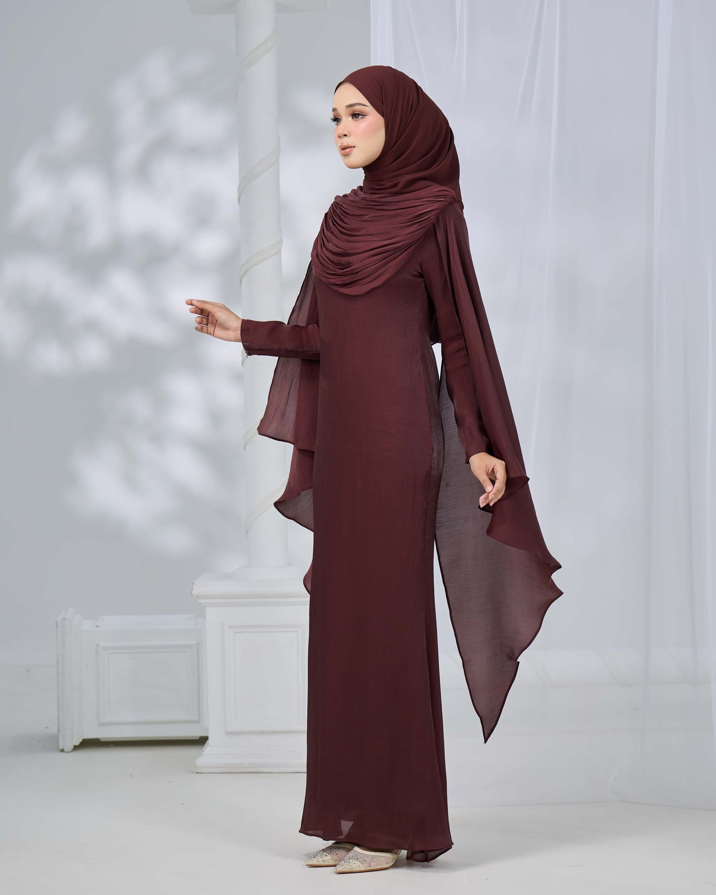 ARLENA DRESS (RICH BROWN)