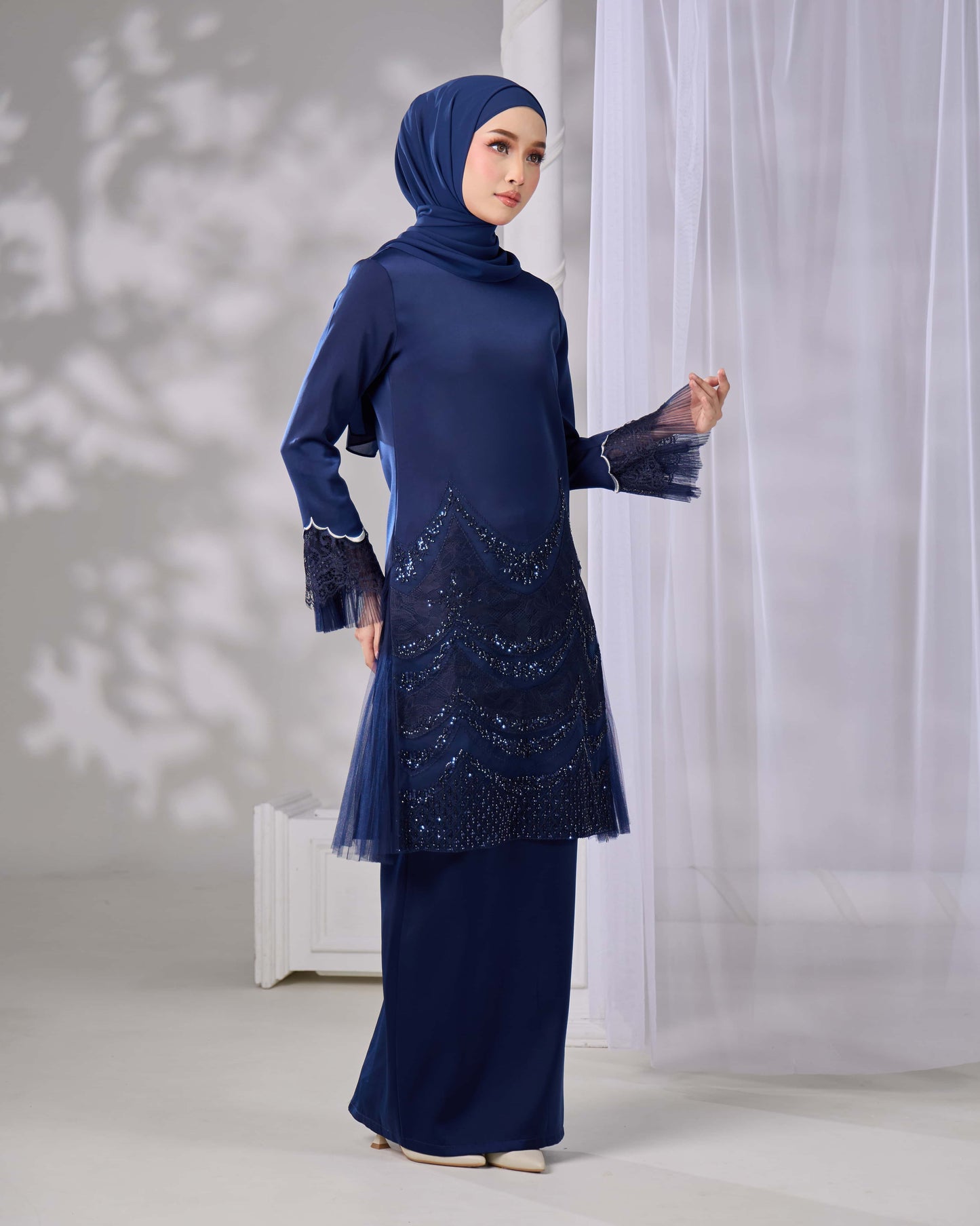 NELYA KURUNG (NAVY BLUE)