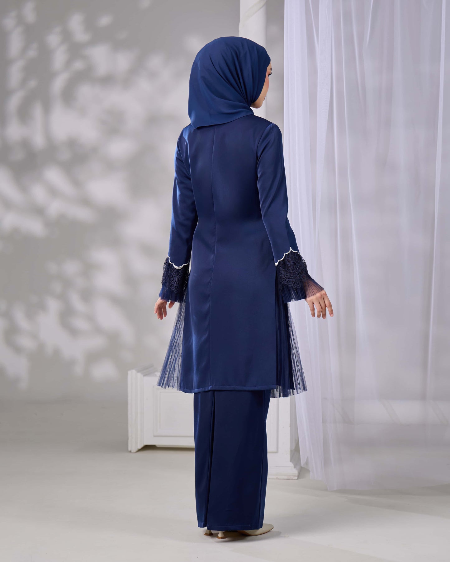 NELYA KURUNG (NAVY BLUE)