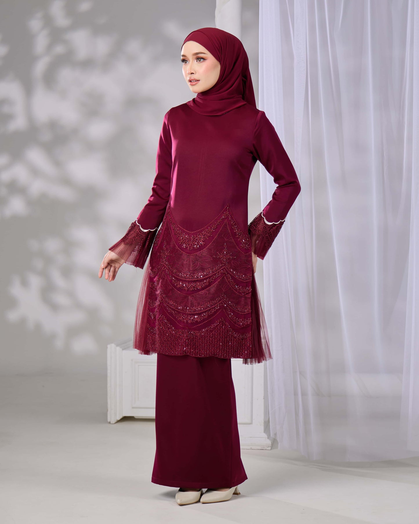 NELYA KURUNG (BURGUNDY)