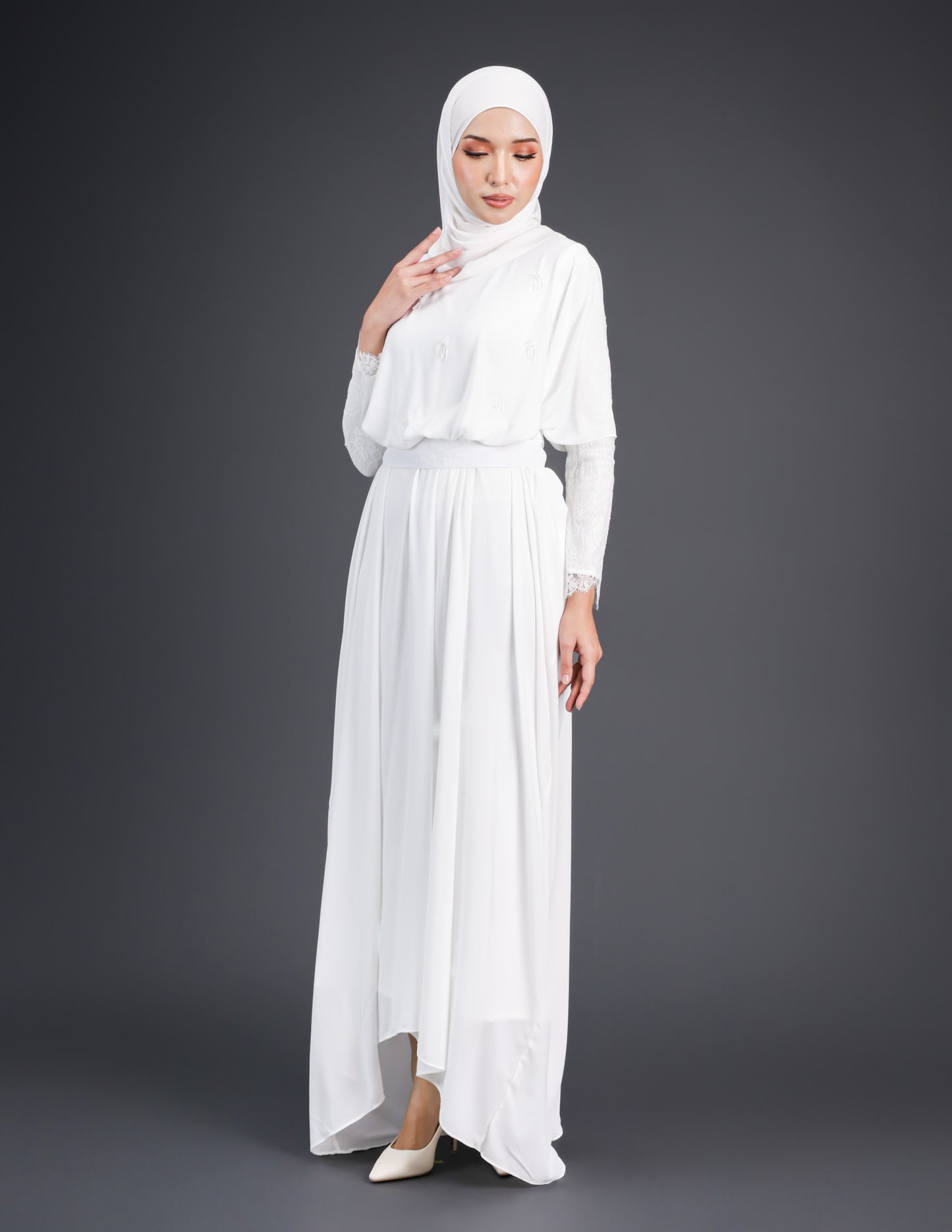 MINOR DEFECT SUMAYA ABAYA (OFF WHITE)