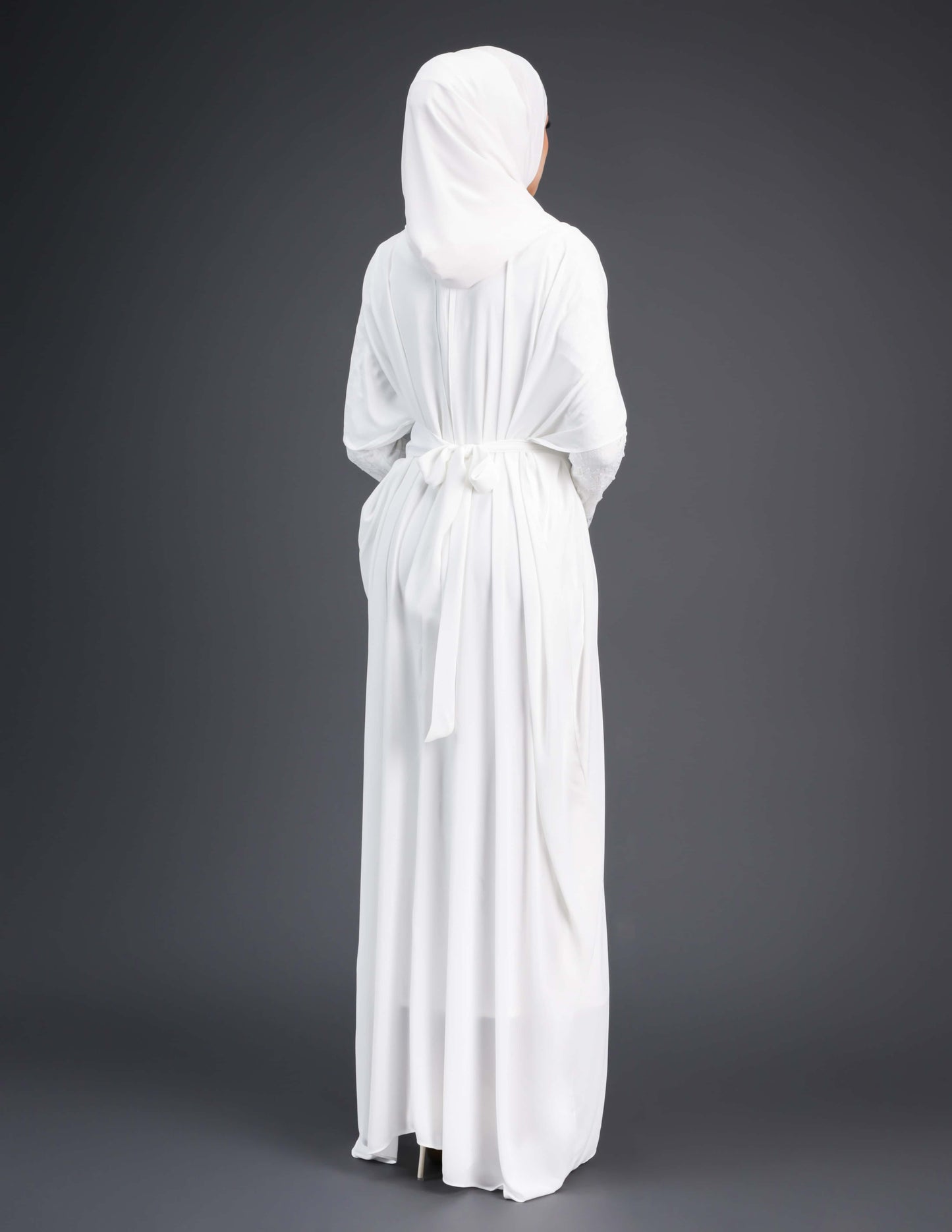 MINOR DEFECT SUMAYA ABAYA (OFF WHITE)