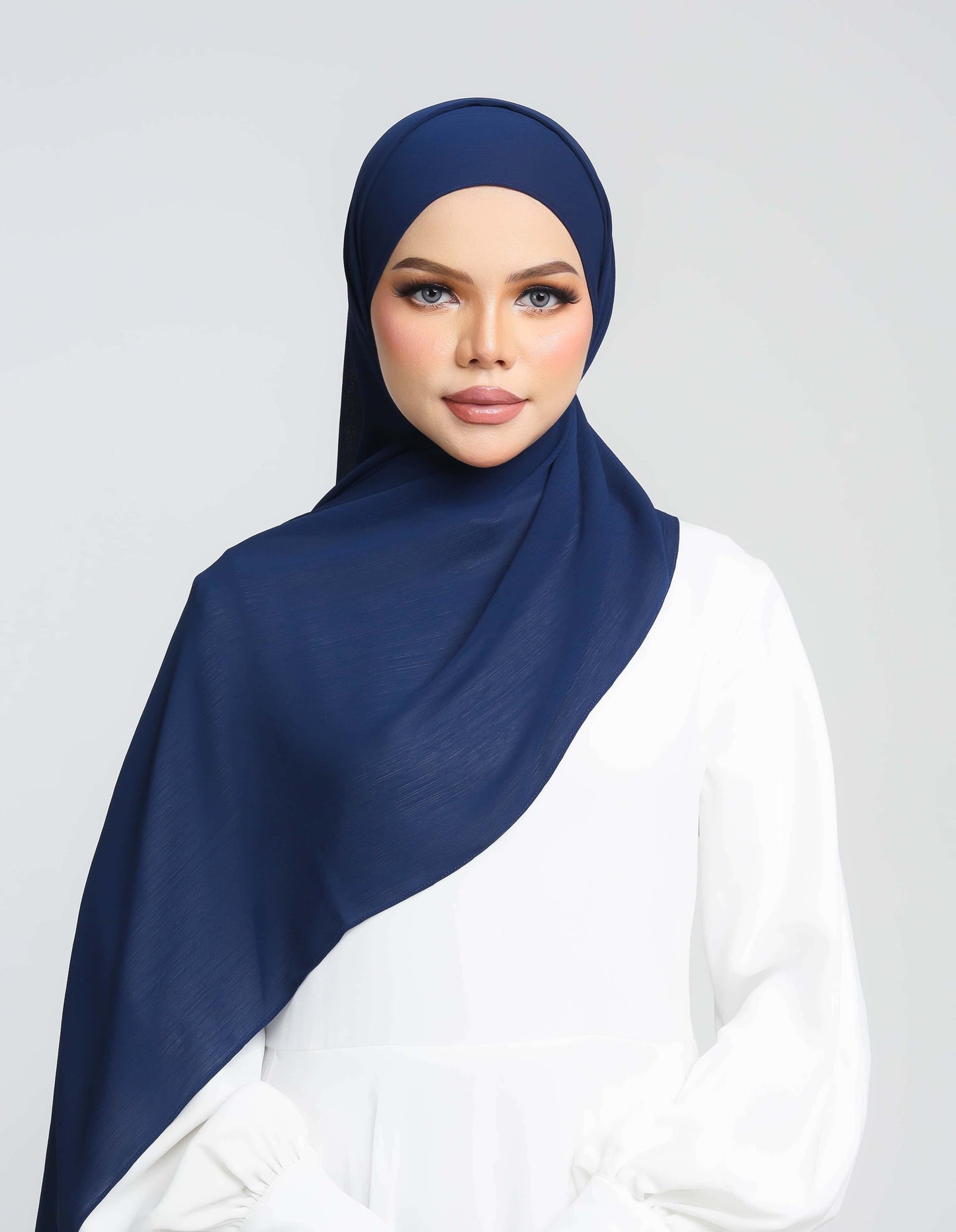 TEXTURE SHAWL (NAVY BLUE)