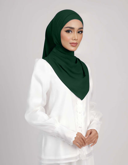 MINOR DEFECT THALIA SHAWL (EMERALD GREEN)