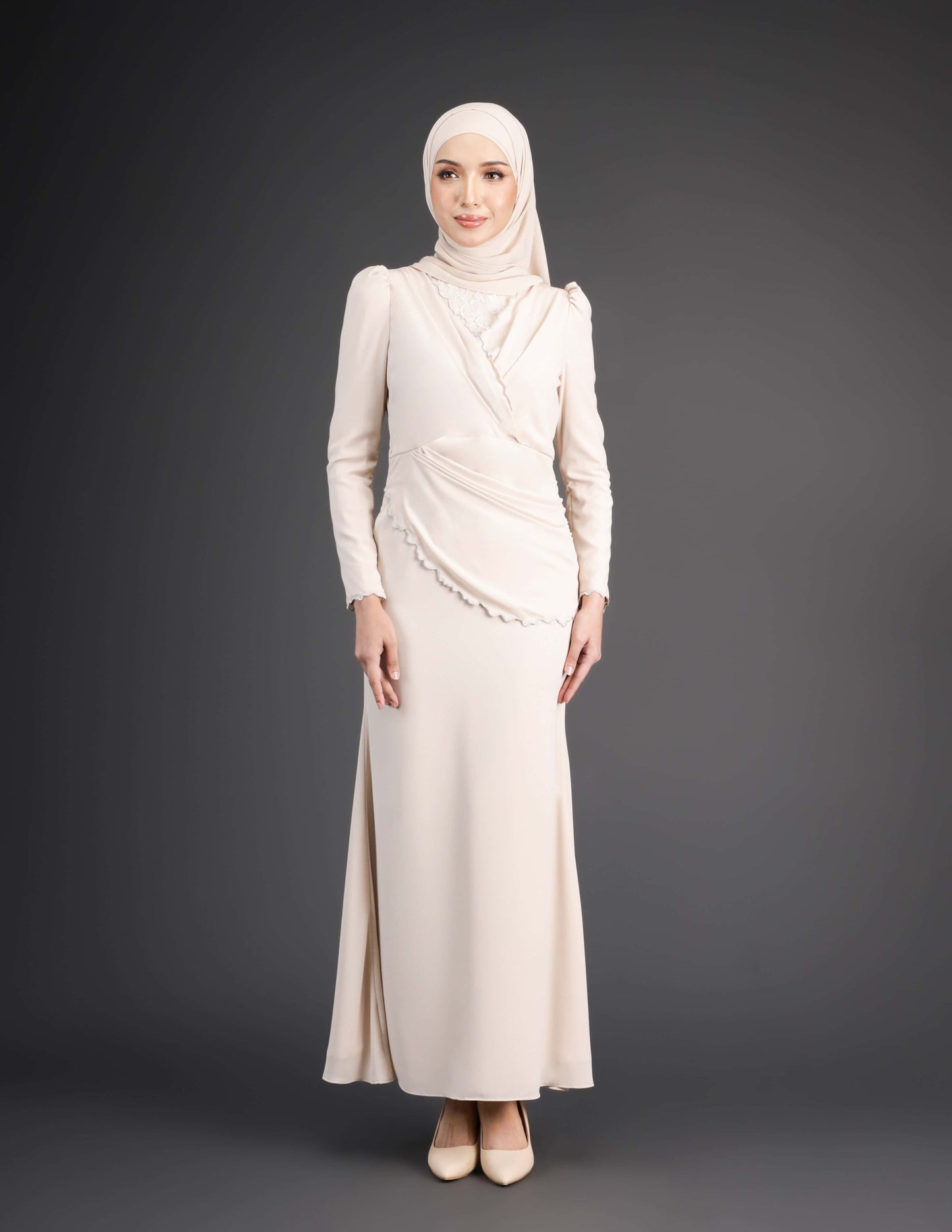 TIHANI DRESS (CHAMPAGNE)