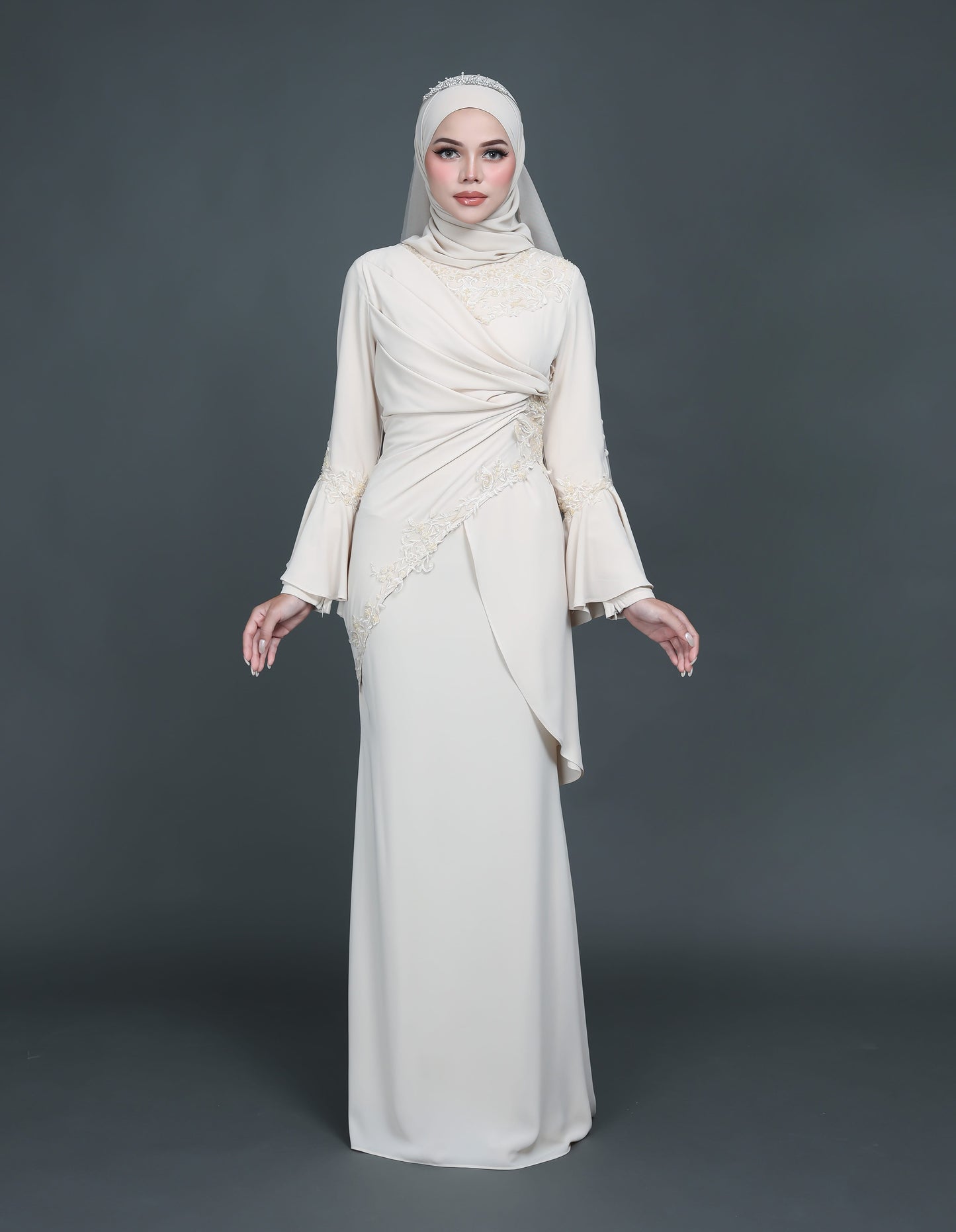 TRISYA DRESS (CHAMPAGNE)