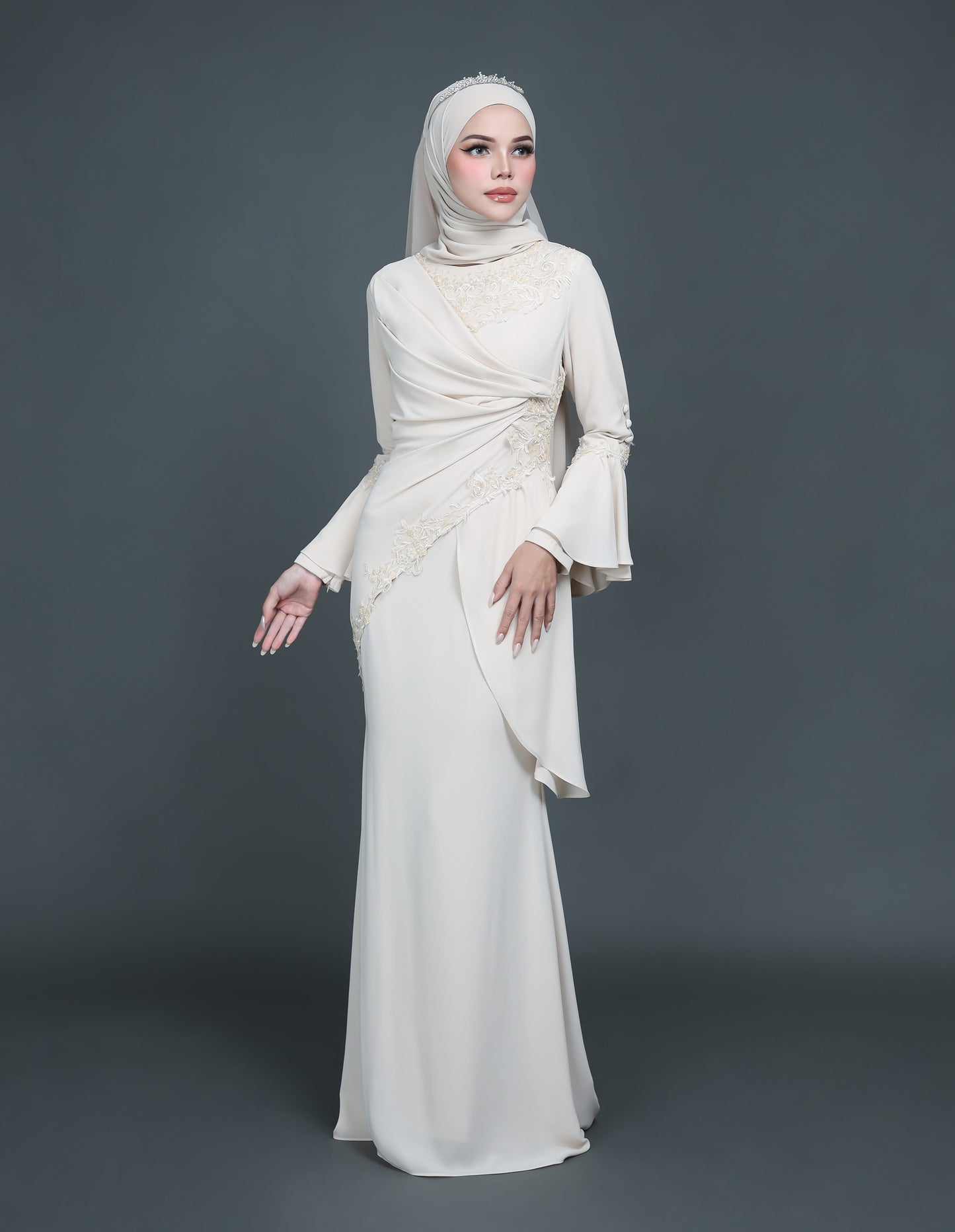 TRISYA DRESS (CHAMPAGNE)