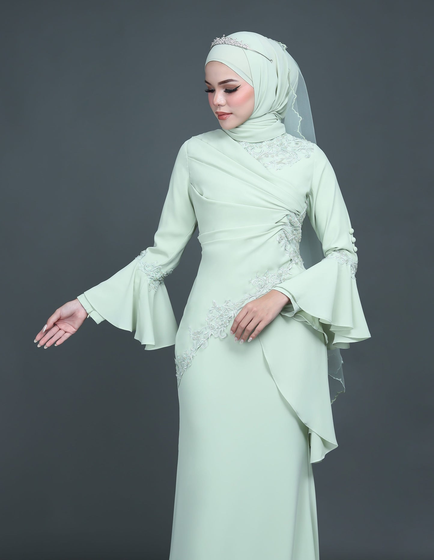 TRISYA DRESS (GREEN TEA)