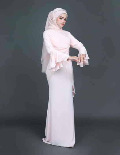 MINOR DEFECT TRISYA DRESS (PEACH)