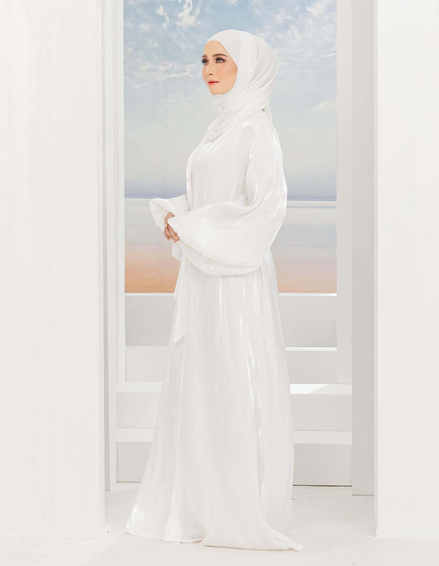 WADINA ABAYA (OFF WHITE)