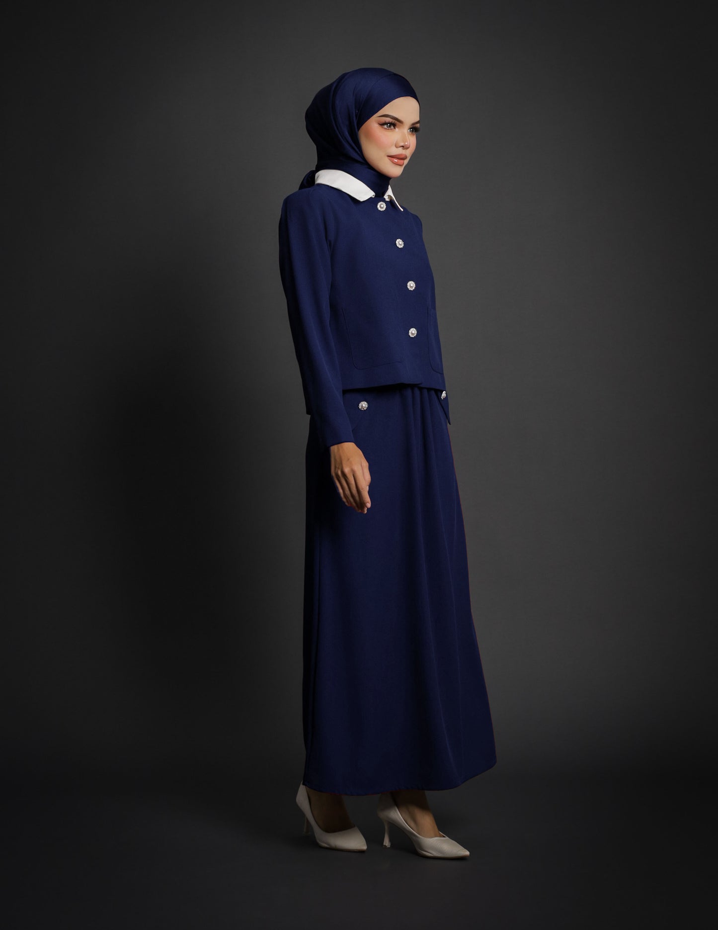 YURI DRESS (NAVY BLUE)