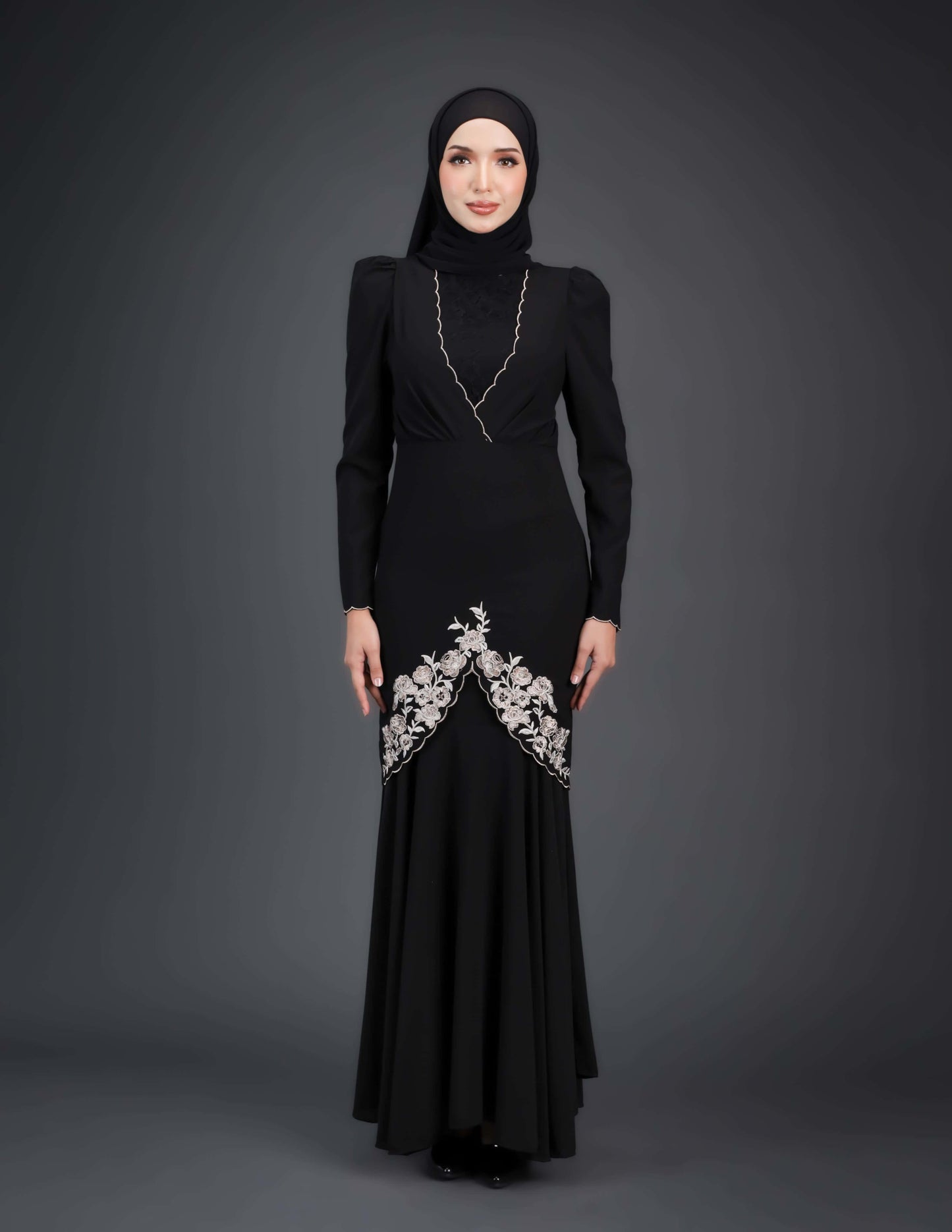 ZAFFIYA KURUNG (BLACK)